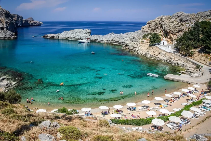 Où partir en Europe sans touristes 10 destinations secrètes pour voyager autrement